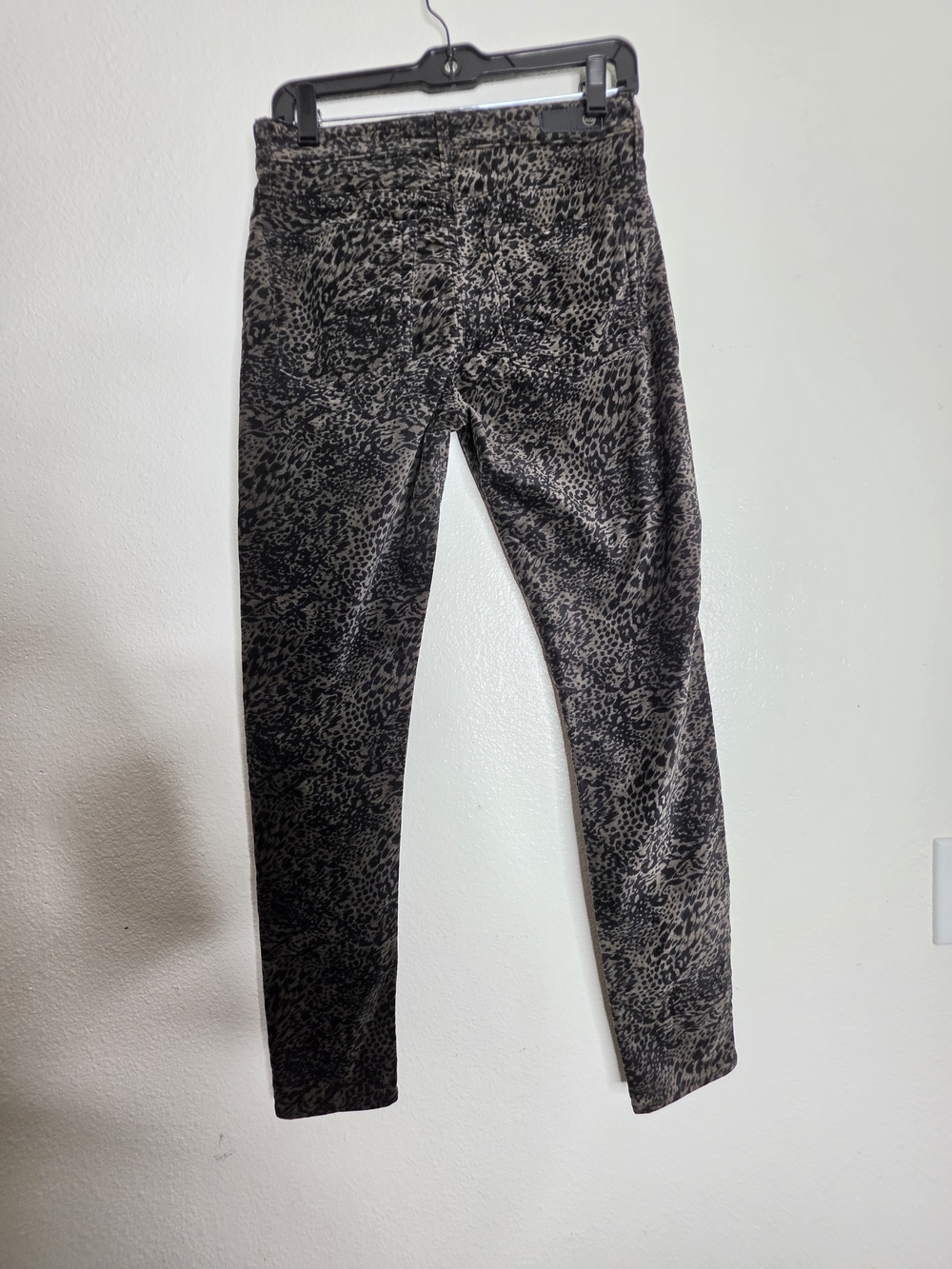 AG Adriano Goldschmied Farrah Skinny Ankle Leopard Velvet Size 28 - Picture 13 of 13
